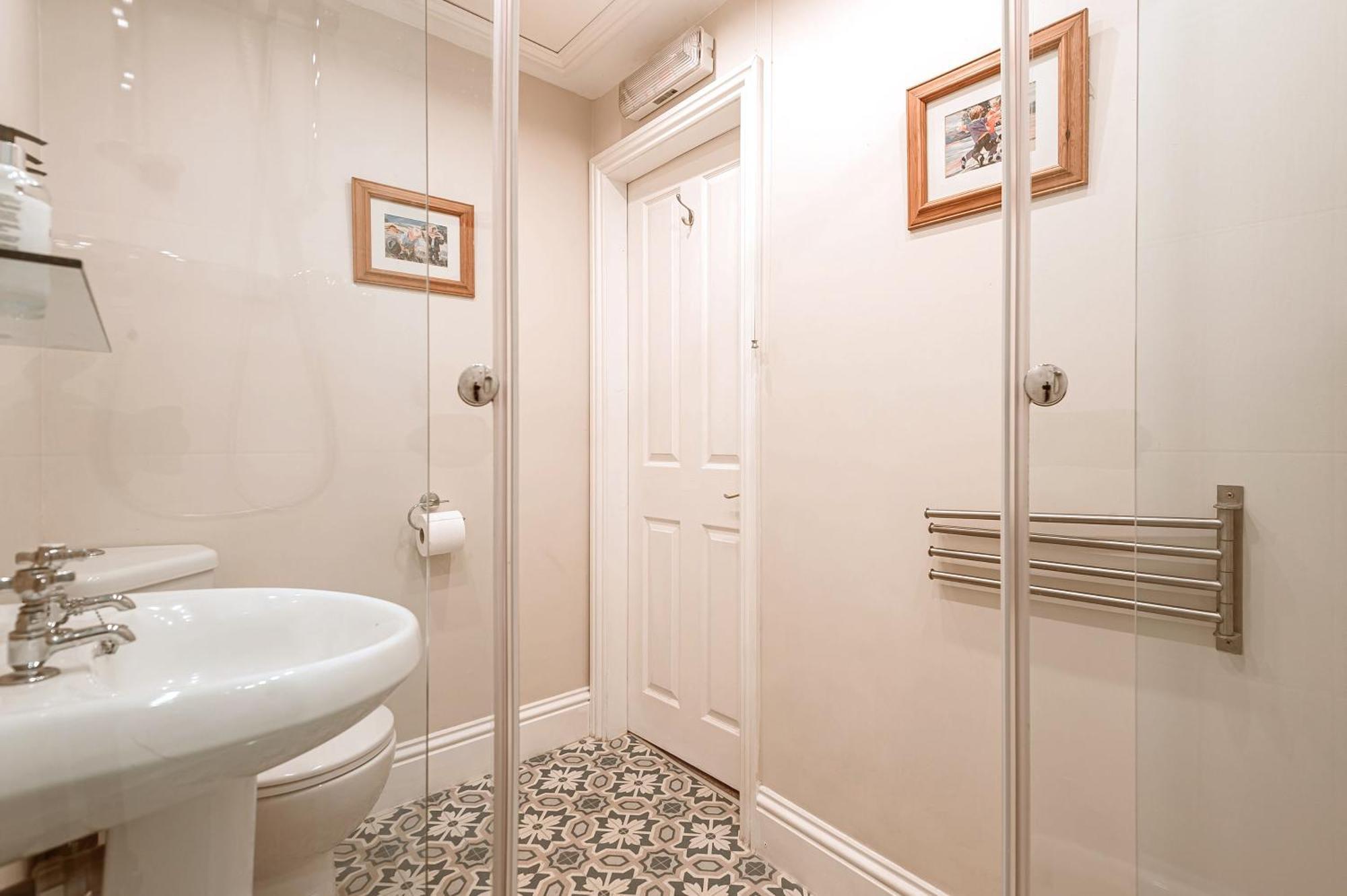 Hillcrest Whitby Bed & Breakfast Luaran gambar
