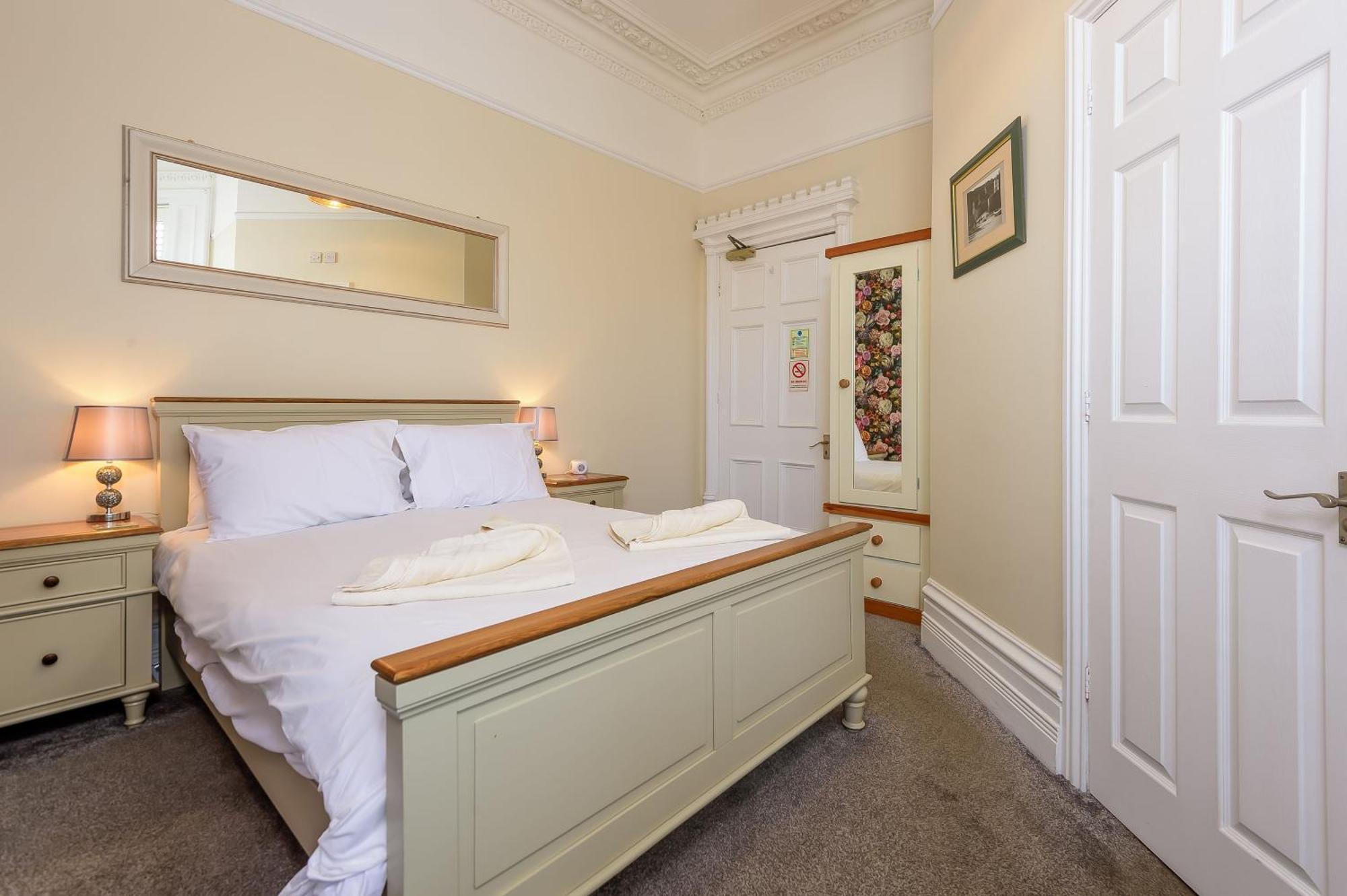 Hillcrest Whitby Bed & Breakfast Luaran gambar